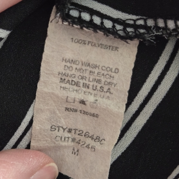 Peppermint Black and White Striped Medium Womens Off-Shoulder Top - Picture 9 of 9